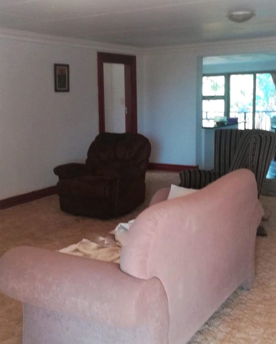 4 Bedroom Property for Sale in Hartbeespoort Rural North West